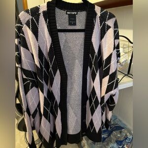 Hot Topic Black and Purple Knit Sweater